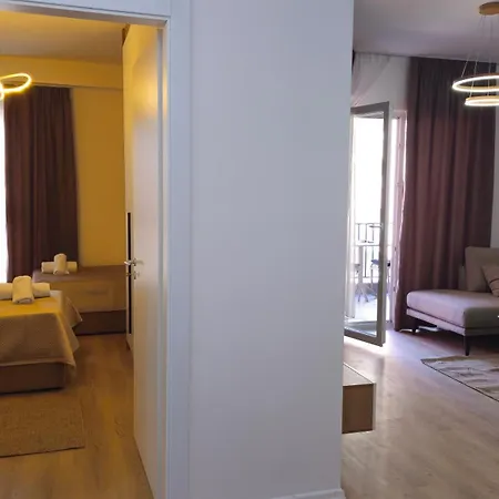 Apartman Golden Space 3 *