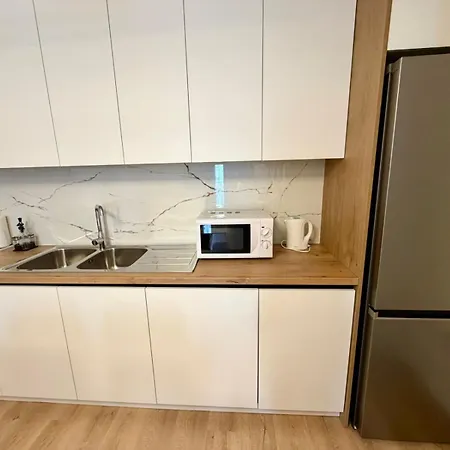 Apartman Golden Space 3 *